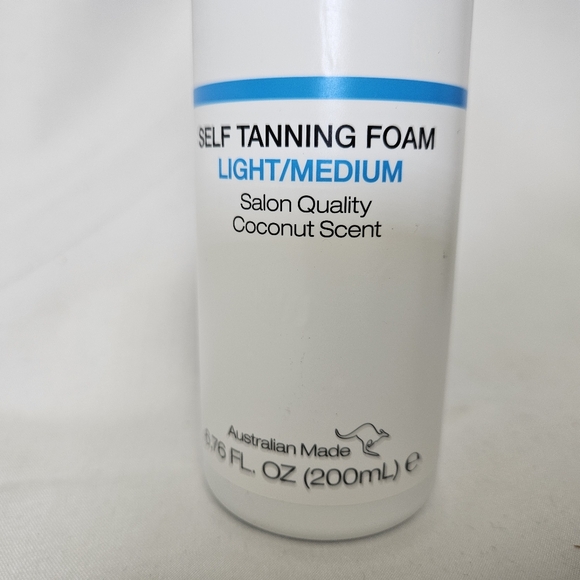 Bondi Sands Self‎ Tanning Foam - Light/Medium - Picture 2 of 3